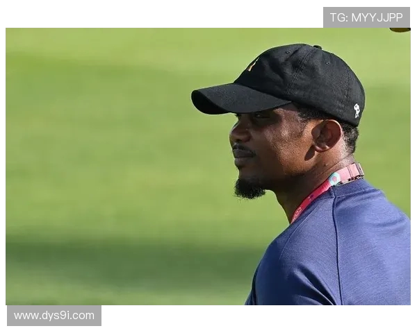 出局引爆怒火埃托奥赛后与球迷激烈对峙